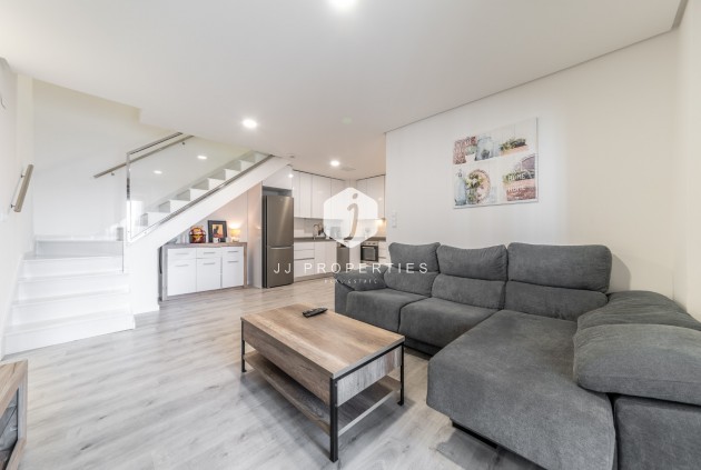 Tweedehands - Penthouse -
Orihuela Costa - Costa Blanca