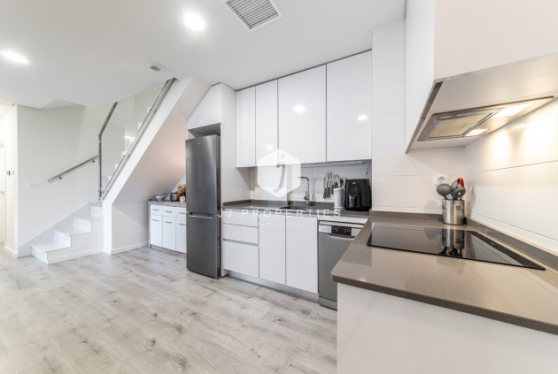 Tweedehands - Penthouse -
Orihuela Costa - Costa Blanca