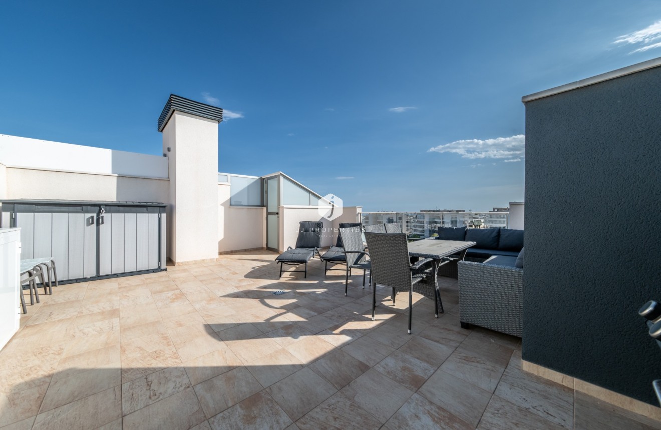 Tweedehands - Penthouse -
Orihuela Costa - Costa Blanca