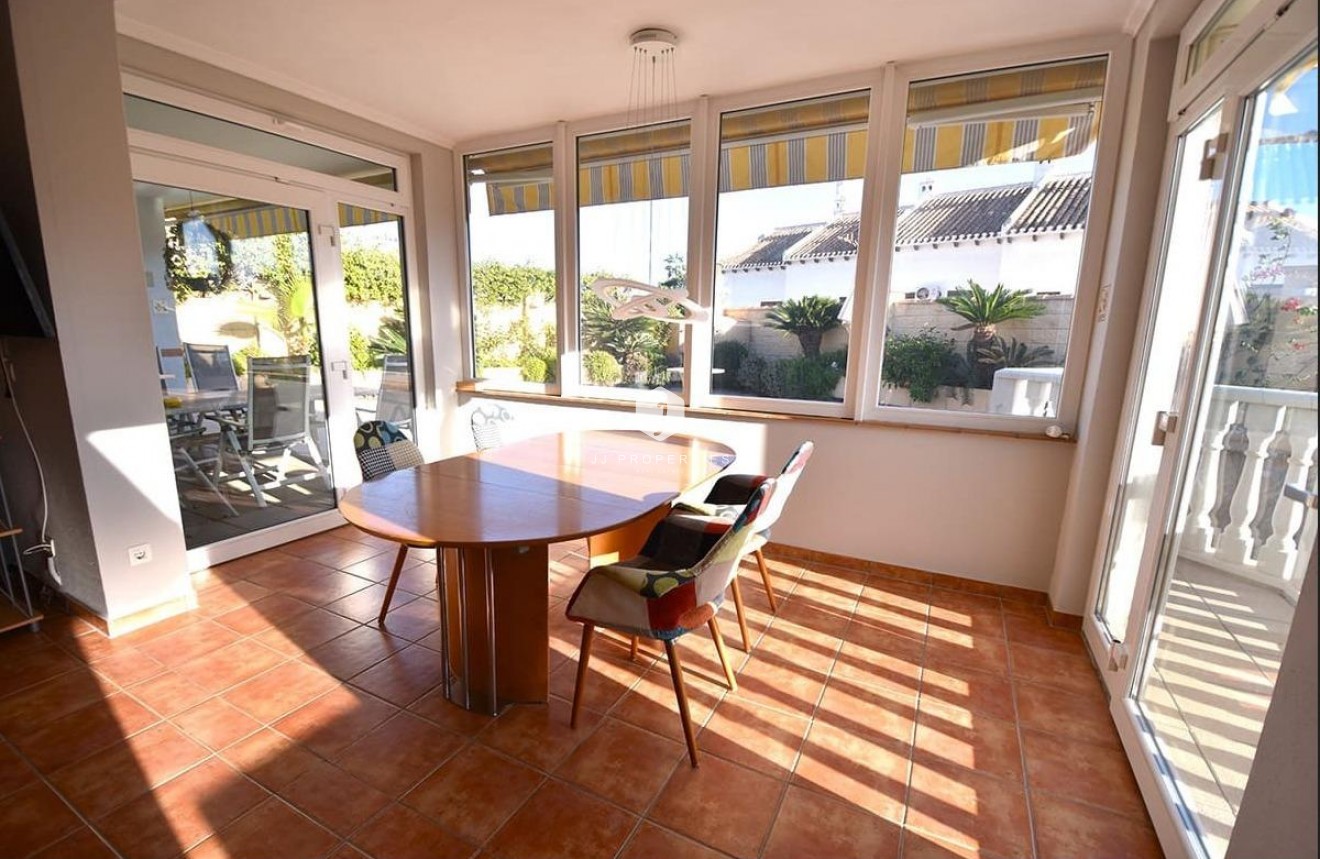 Tweedehands - Villa -
Orihuela Costa - La Zenia