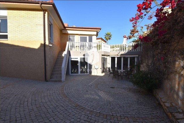 Tweedehands - Villa -
Orihuela Costa - La Zenia