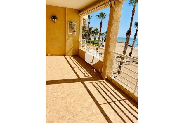 Tweedehands - Appartement / flat -
Torrevieja - La Mata