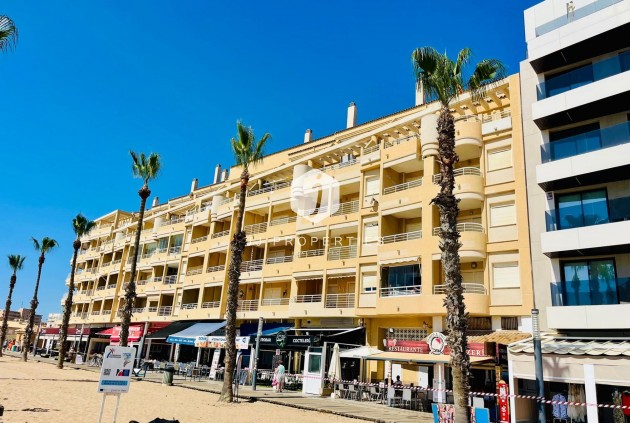 Tweedehands - Appartement / flat -
Torrevieja - La Mata