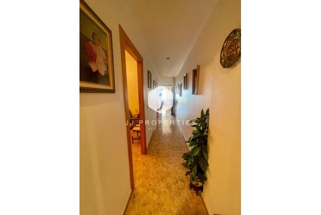 Tweedehands - Appartement / flat -
Torrevieja - La Mata