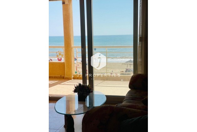 Tweedehands - Appartement / flat -
Torrevieja - La Mata