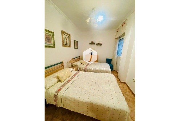 Tweedehands - Appartement / flat -
Torrevieja - La Mata