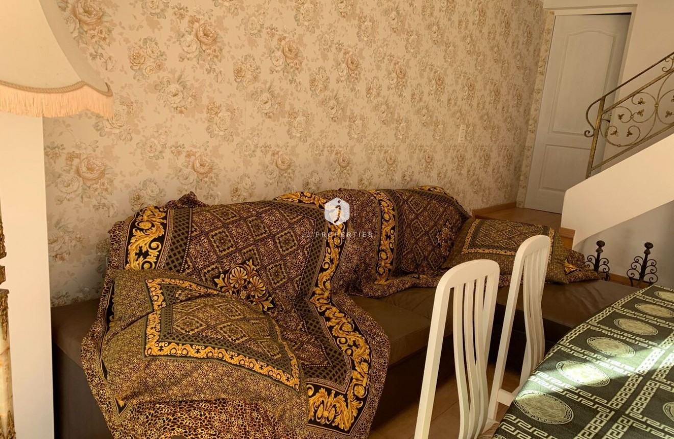 Tweedehands - duplex -
La Zenia - Costa Blanca