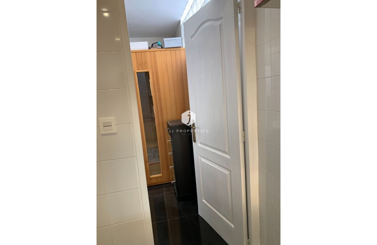 Tweedehands - duplex -
La Zenia - Costa Blanca