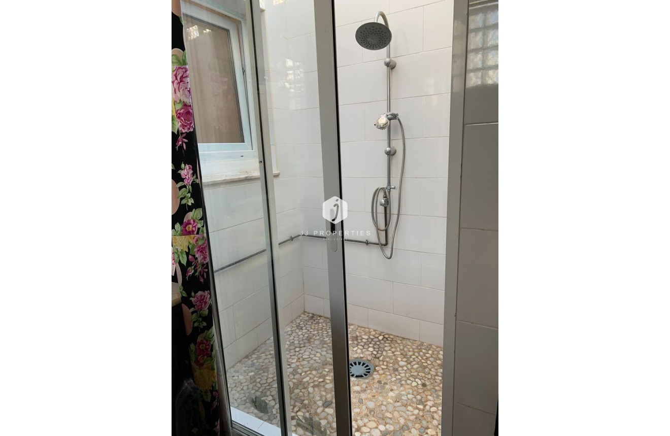 Tweedehands - duplex -
La Zenia - Costa Blanca