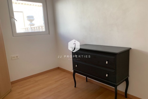 Tweedehands - duplex -
La Zenia - Costa Blanca