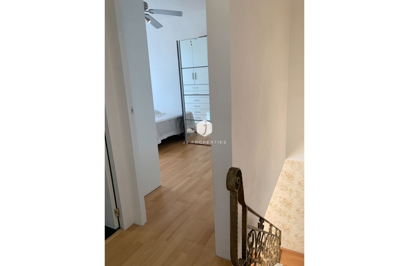 Tweedehands - duplex -
La Zenia - Costa Blanca