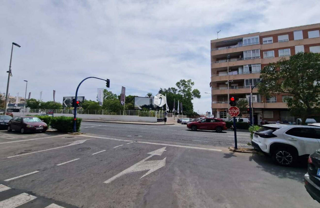 Tweedehands - Appartement / flat -
Torrevieja - Costa Blanca