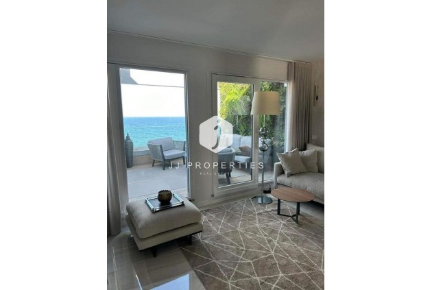 Tweedehands - Penthouse -
Punta Prima - Costa Blanca