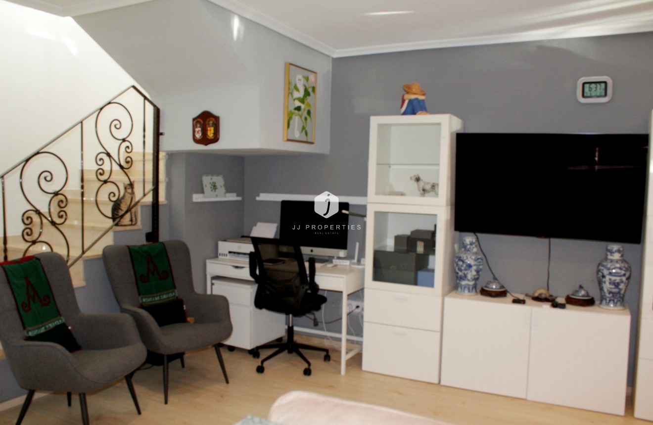 Tweedehands - Bungalow -
Orihuela Costa - Costa Blanca