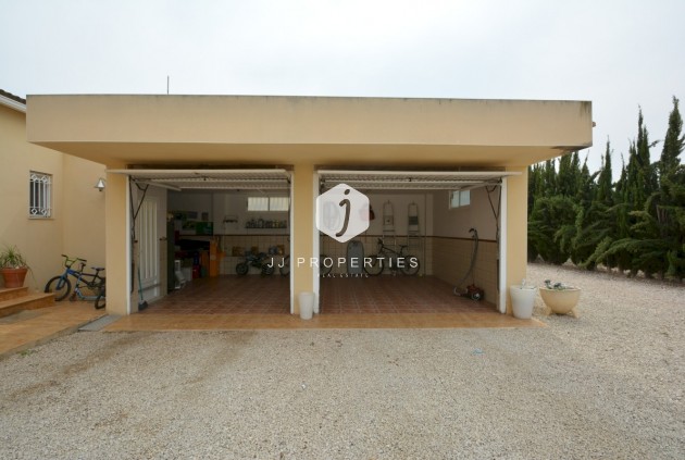 Tweedehands - Landelijk eigendom -
Almoradí - Inland