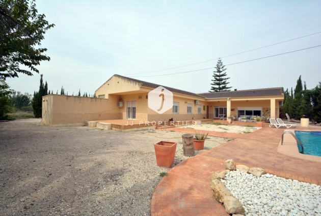 Tweedehands - Landelijk eigendom -
Almoradí - Inland