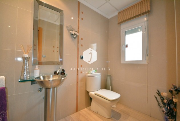 Tweedehands - Landelijk eigendom -
Almoradí - Inland