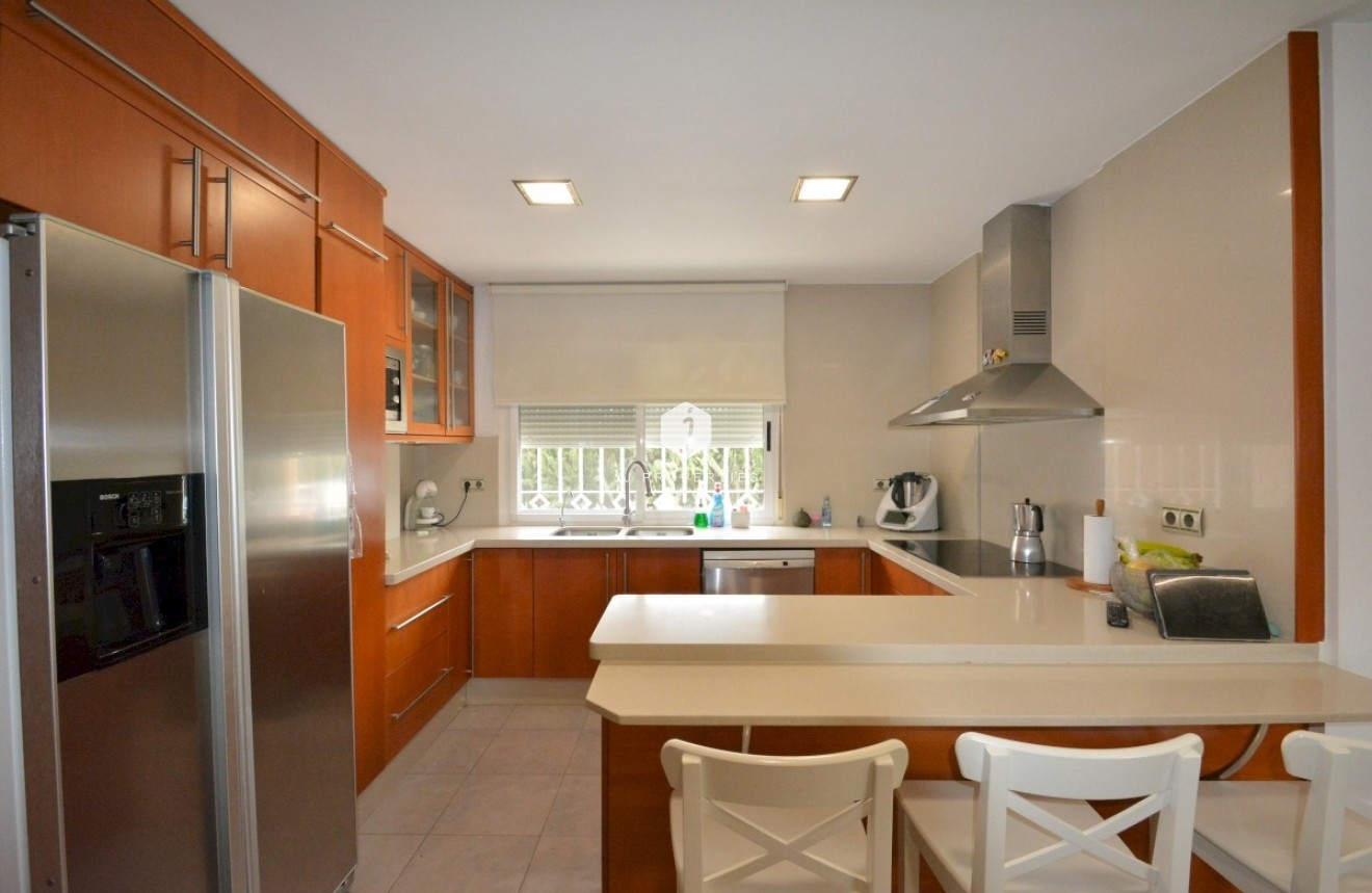 Tweedehands - Landelijk eigendom -
Almoradí - Inland