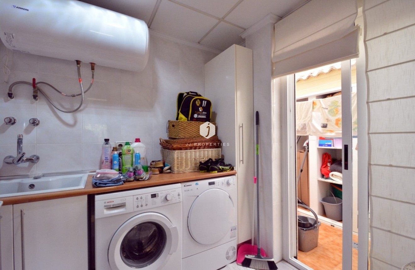 Tweedehands - Landelijk eigendom -
Almoradí - Inland