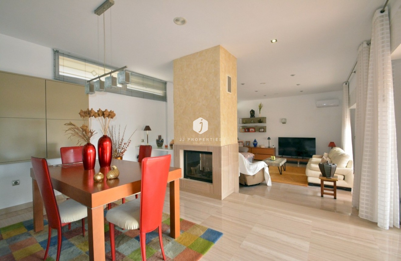 Tweedehands - Landelijk eigendom -
Almoradí - Inland