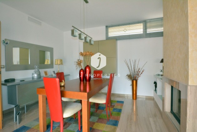 Tweedehands - Landelijk eigendom -
Almoradí - Inland