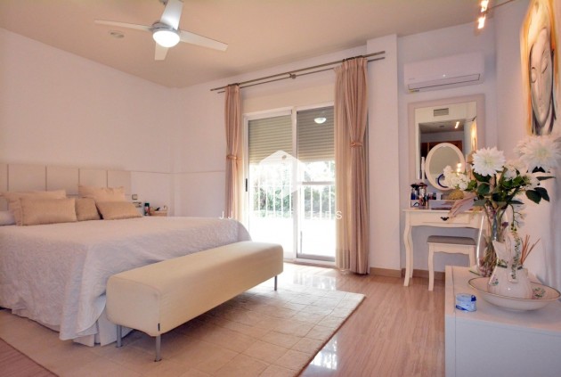 Tweedehands - Landelijk eigendom -
Almoradí - Inland