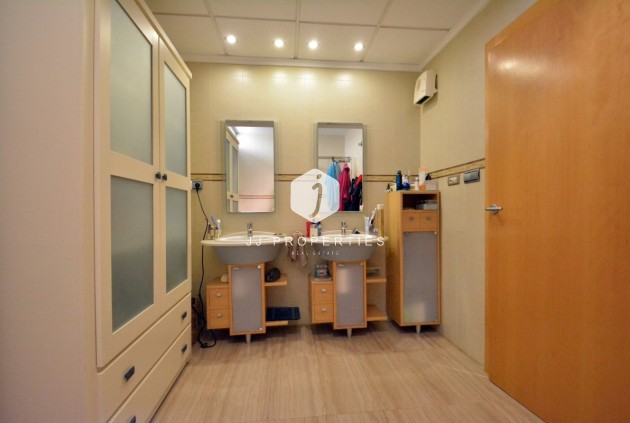 Tweedehands - Landelijk eigendom -
Almoradí - Inland