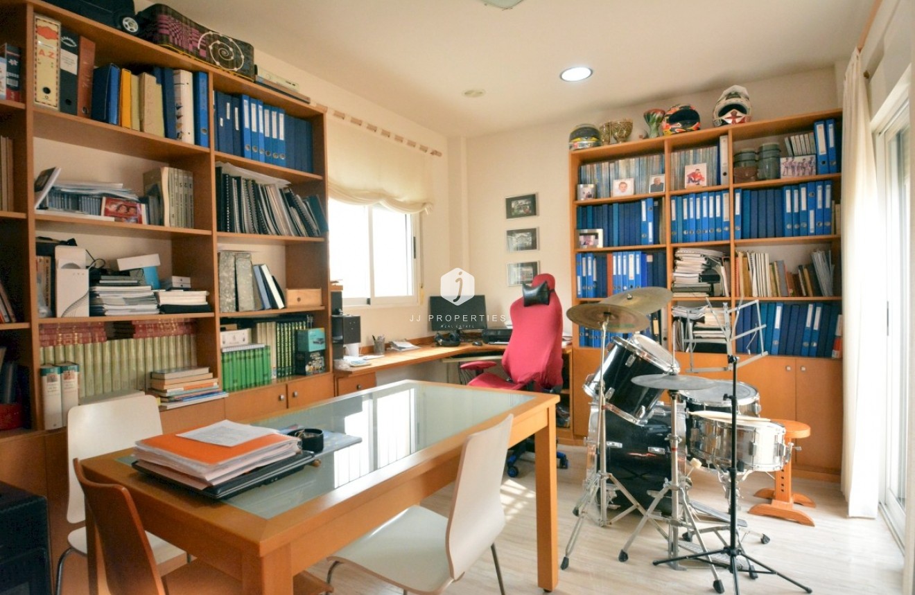 Tweedehands - Landelijk eigendom -
Almoradí - Inland