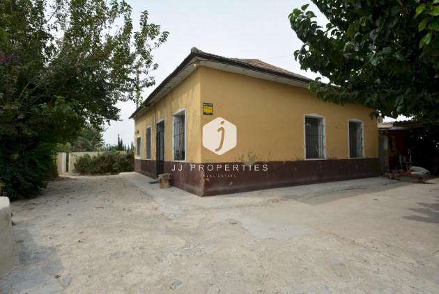 Tweedehands - Landelijk eigendom -
Almoradí - Inland