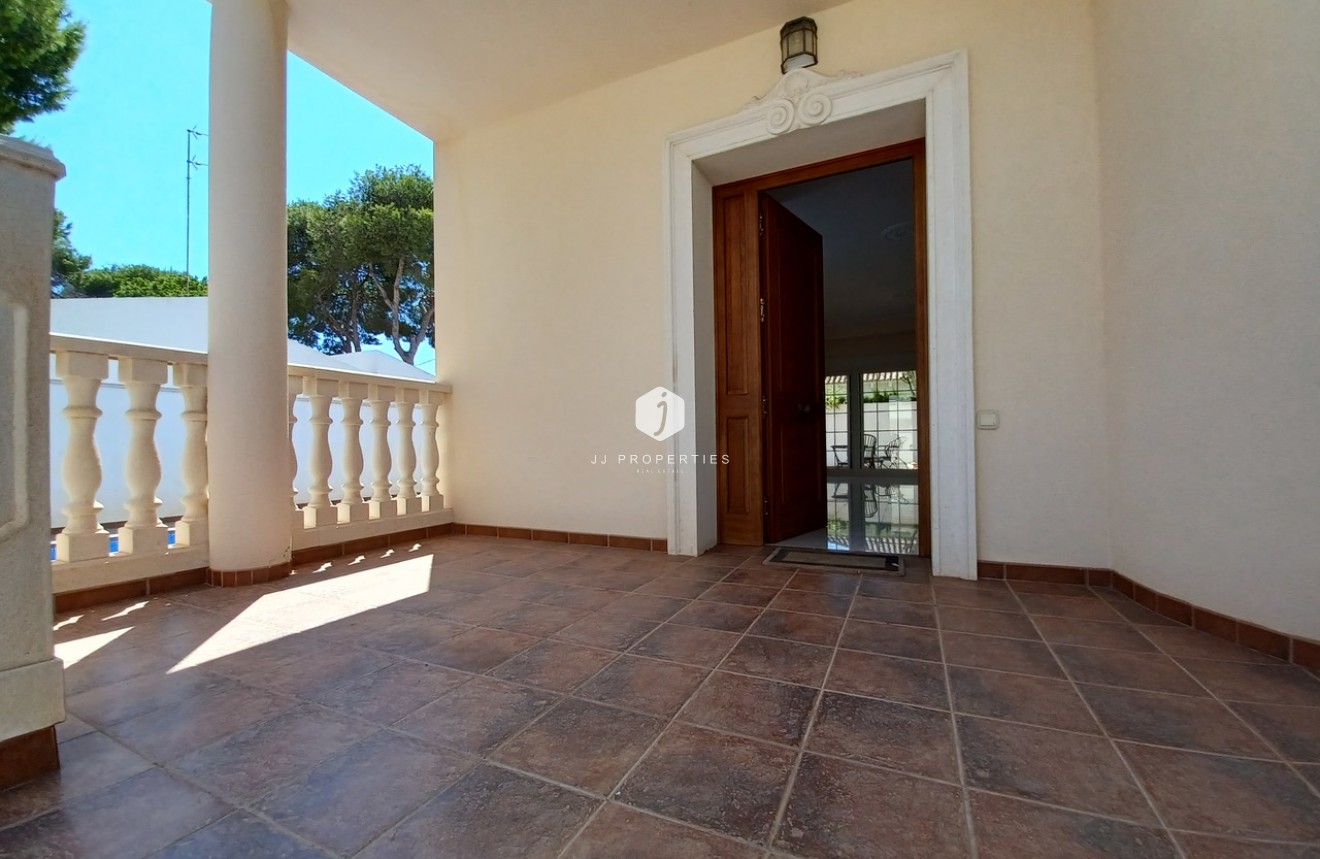 Tweedehands - Villa -
Cabo Roig - Costa Blanca