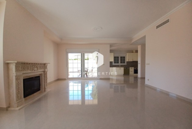 Tweedehands - Villa -
Cabo Roig - Costa Blanca