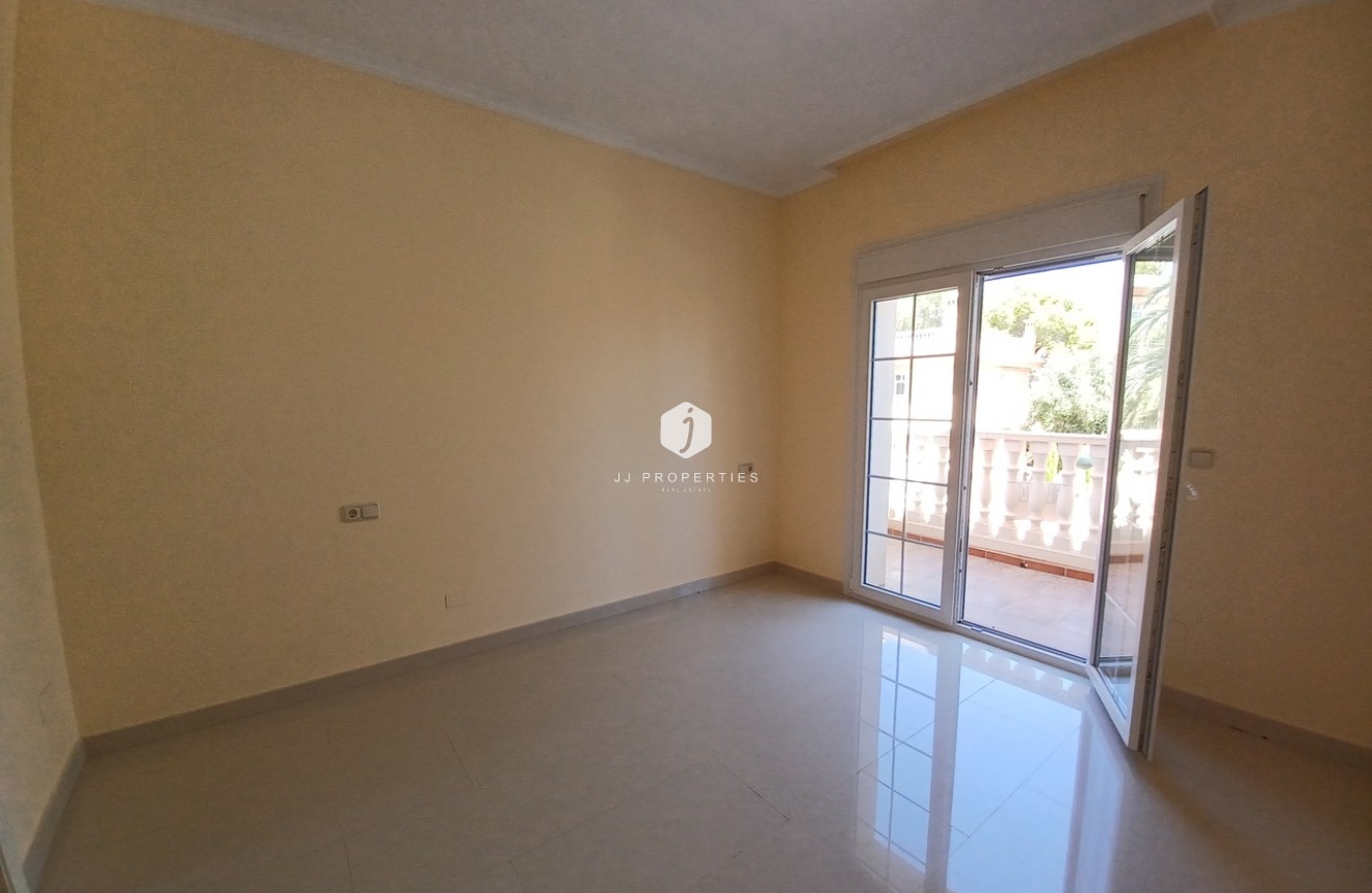 Tweedehands - Villa -
Cabo Roig - Costa Blanca