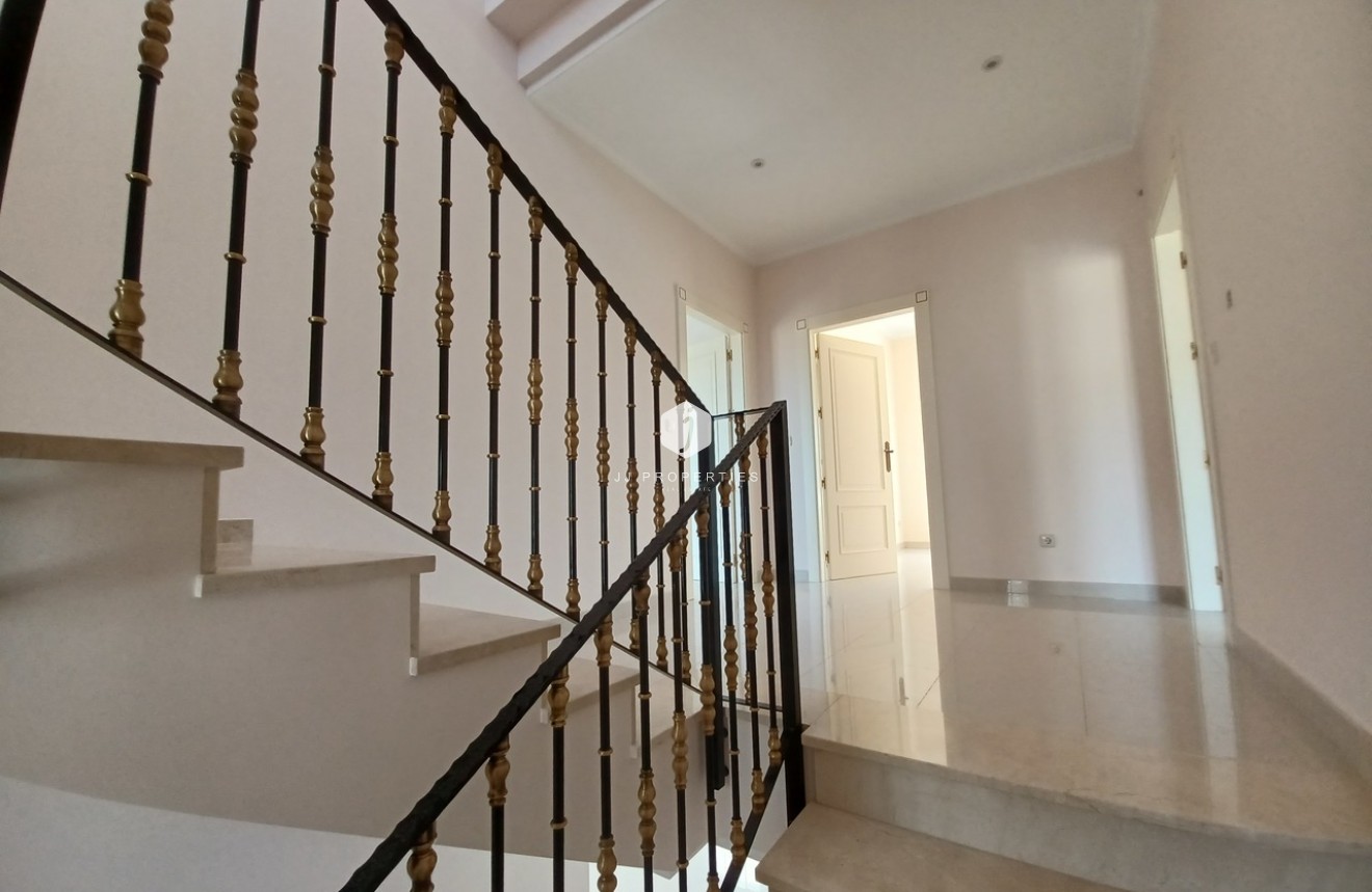 Tweedehands - Villa -
Cabo Roig - Costa Blanca