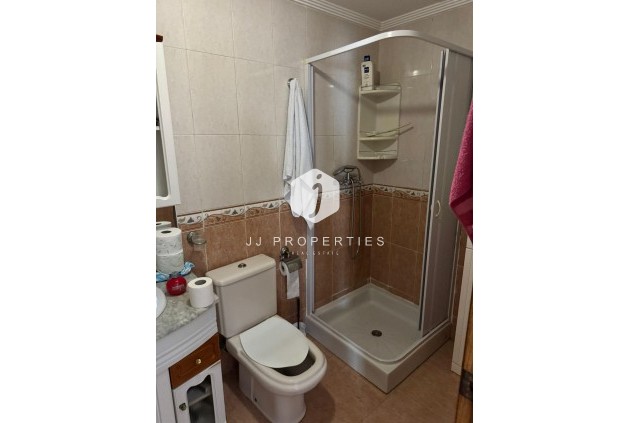 Aus zweiter Hand - Wohnung -
Torrevieja - Las Piscinas Naturales