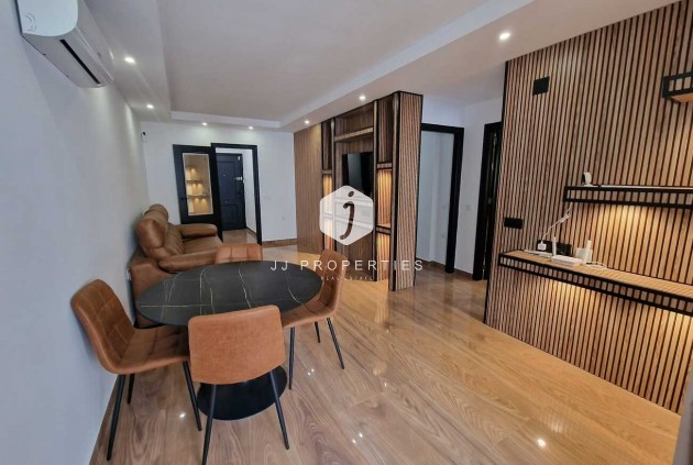 Tweedehands - Appartement / flat -
Torrevieja - Costa Blanca