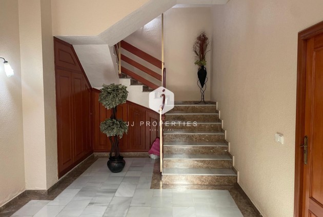 Tweedehands - Appartement / flat -
Torrevieja - Centro