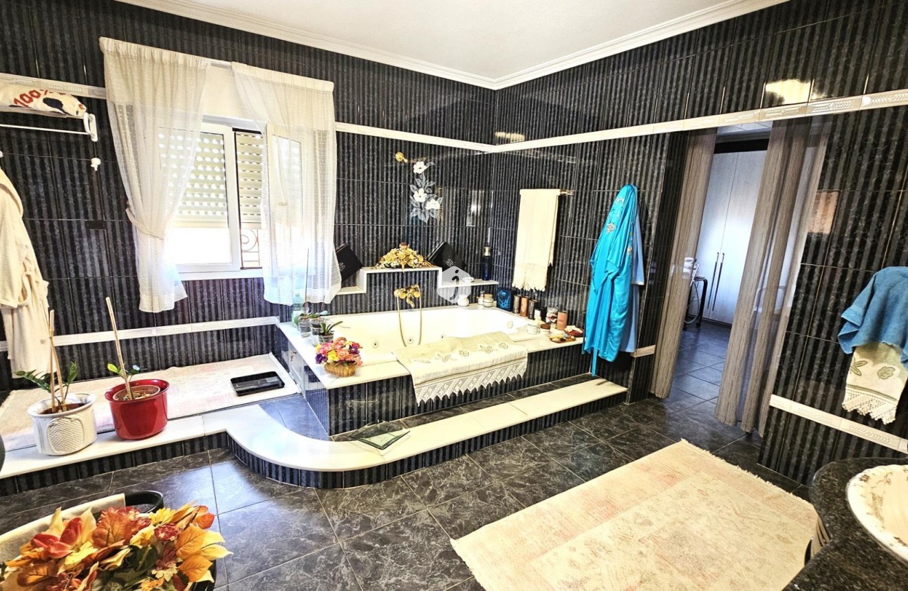 Tweedehands - Villa -
Torrevieja - San luis