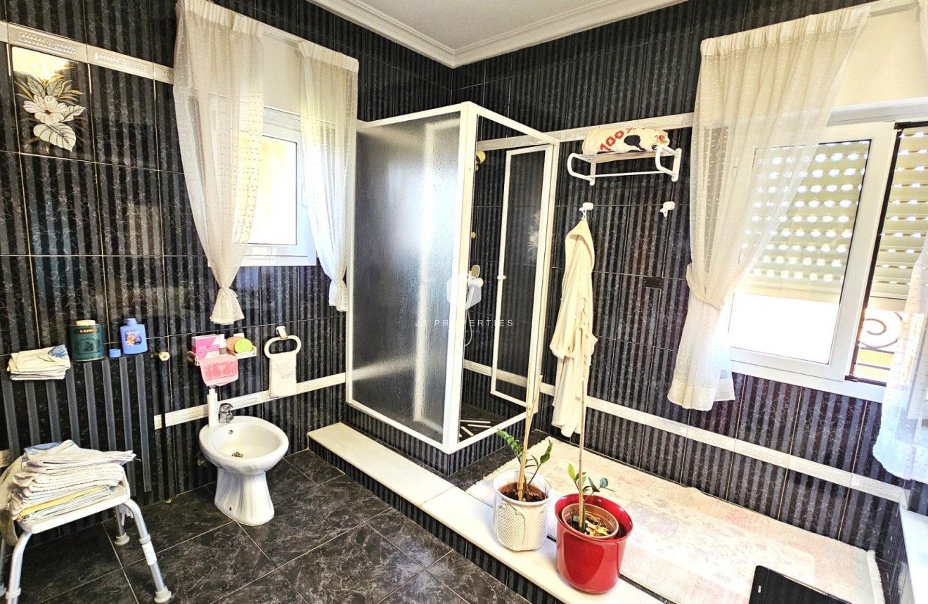 Tweedehands - Villa -
Torrevieja - San luis