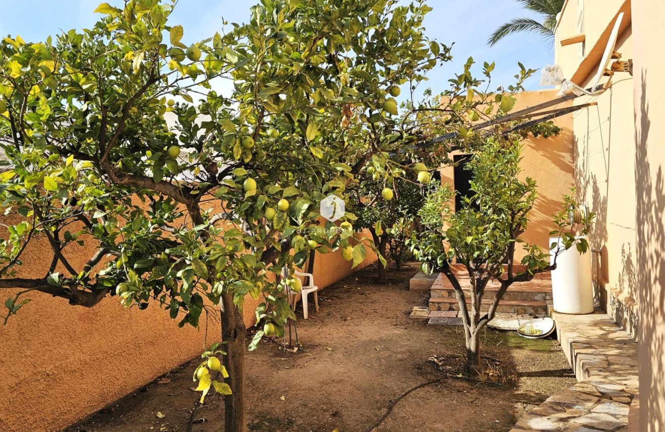 Tweedehands - Villa -
Torrevieja - San luis