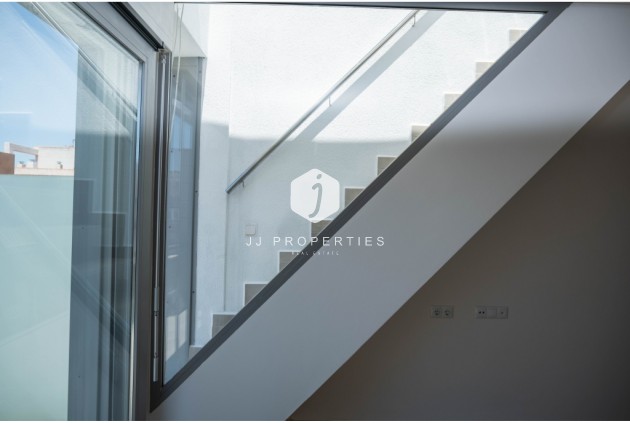 Tweedehands - Appartement / flat -
Torrevieja - Costa Blanca