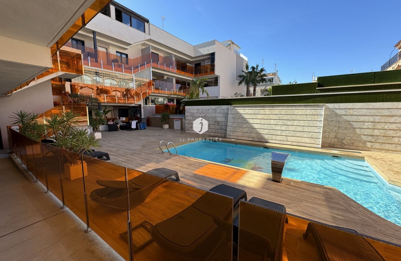 Tweedehands - Appartement / flat -
Torrevieja - Costa Blanca