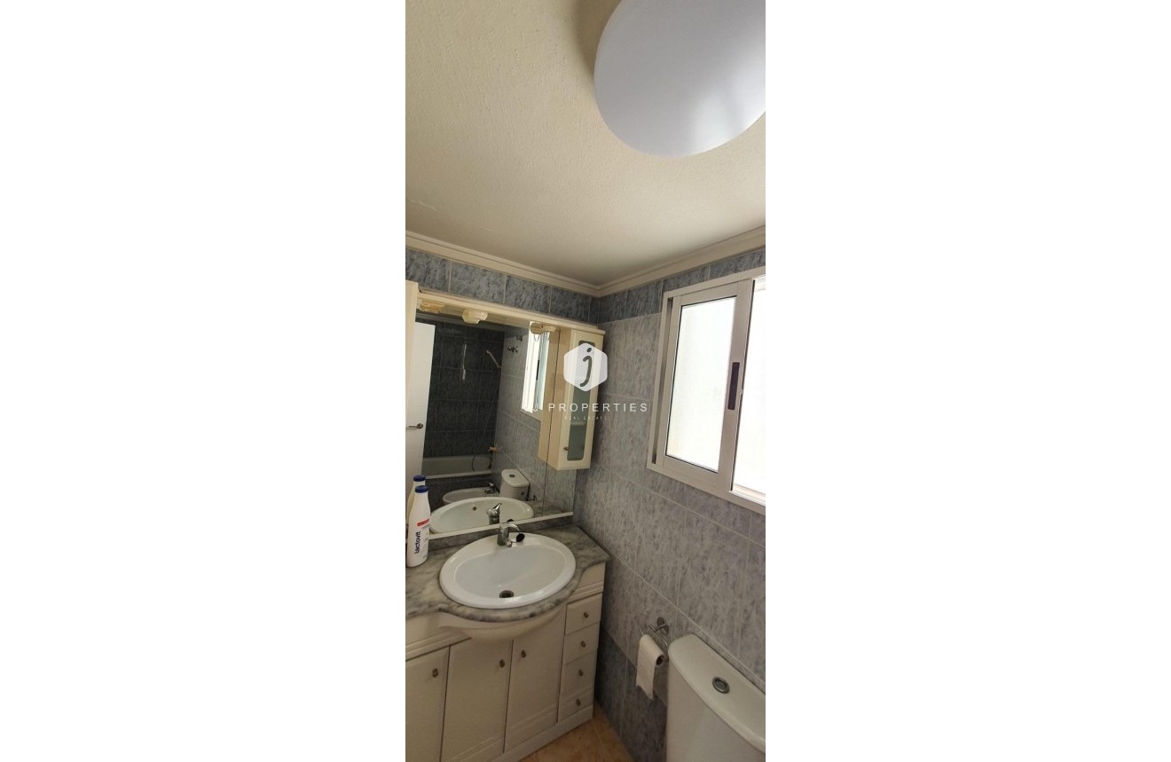 Tweedehands - Penthouse -
Torrevieja - Centro