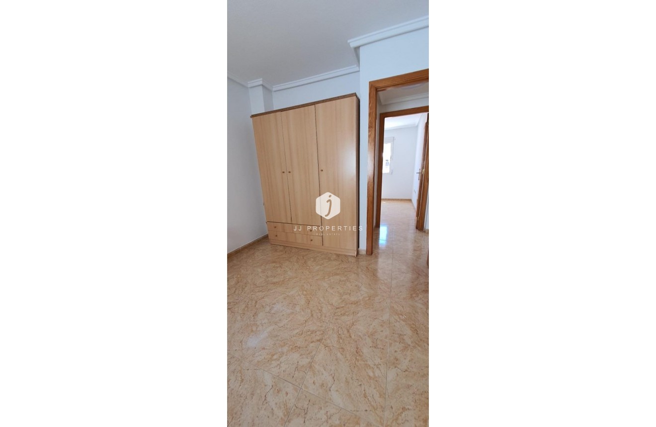 Tweedehands - Penthouse -
Torrevieja - Centro