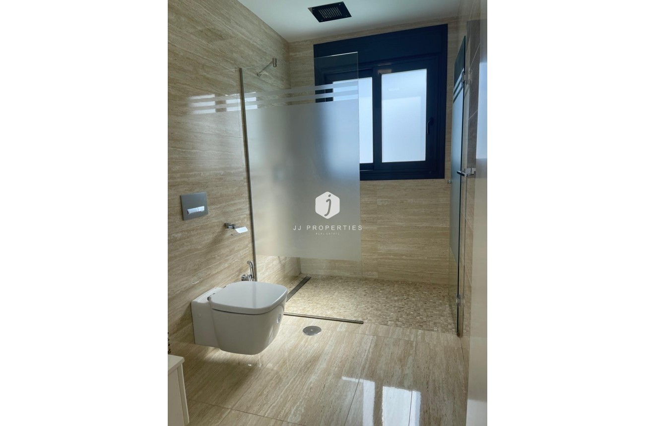 Tweedehands - Villa -
San Miguel de Salinas - Altos De San Miguel