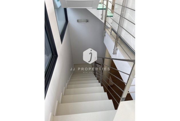 Tweedehands - Villa -
San Miguel de Salinas - Altos De San Miguel