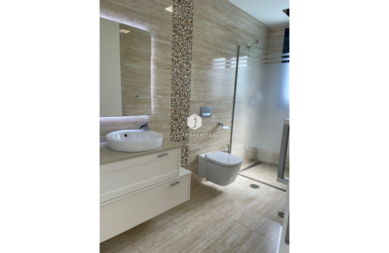 Tweedehands - Villa -
San Miguel de Salinas - Altos De San Miguel