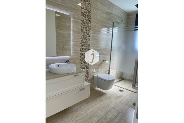 Tweedehands - Villa -
San Miguel de Salinas - Altos De San Miguel