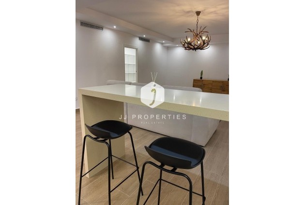 Tweedehands - Villa -
San Miguel de Salinas - Altos De San Miguel