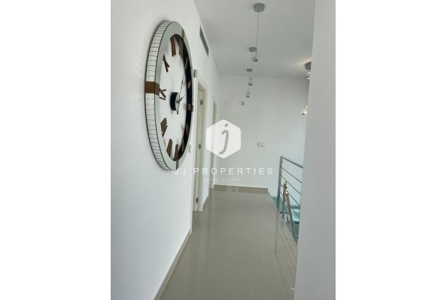 Tweedehands - Villa -
San Miguel de Salinas - Altos De San Miguel