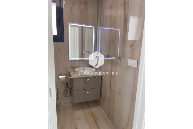 Tweedehands - Villa -
San Miguel de Salinas - Altos De San Miguel